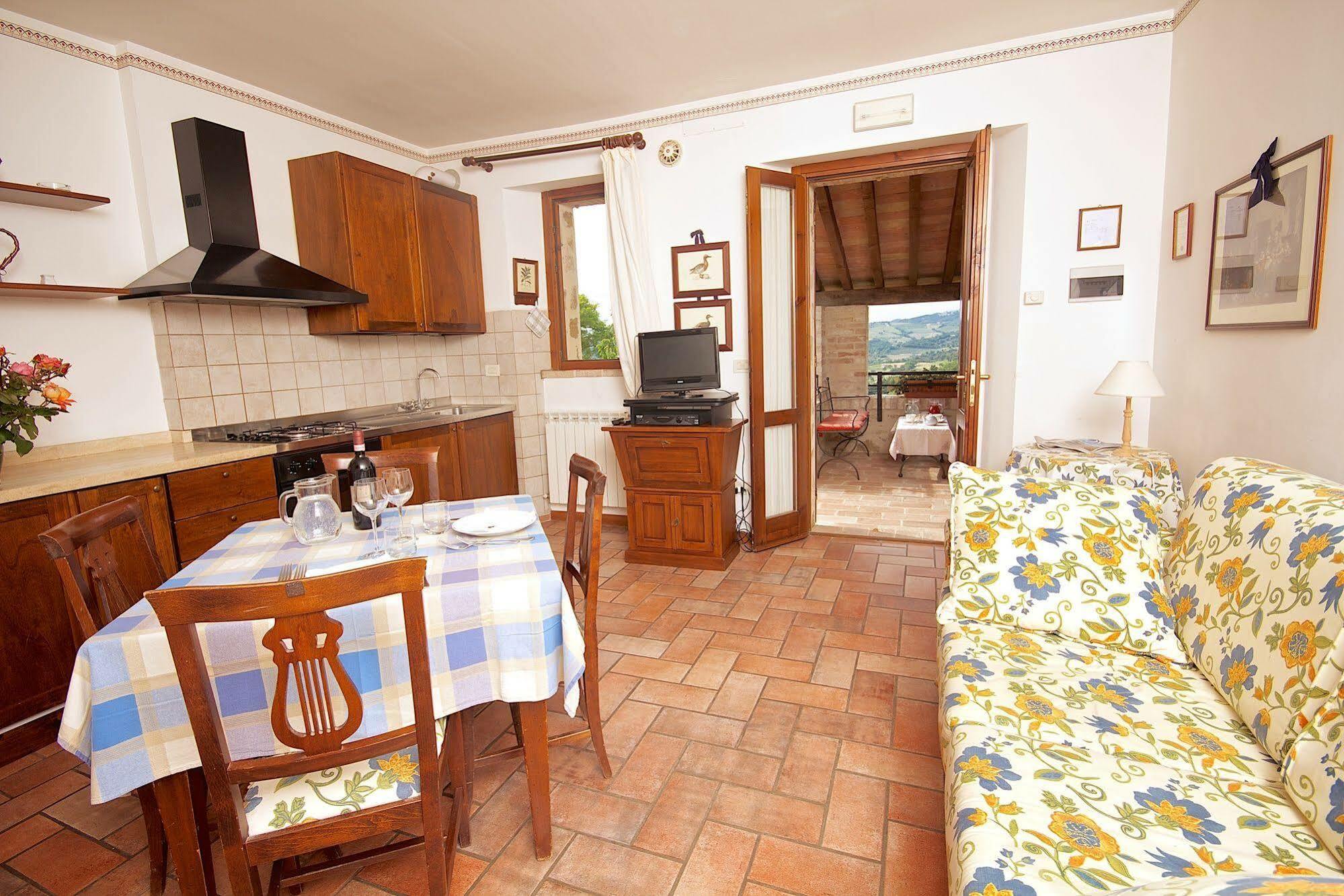 Agriturismo Le Colombe Asyż Zewnętrze zdjęcie