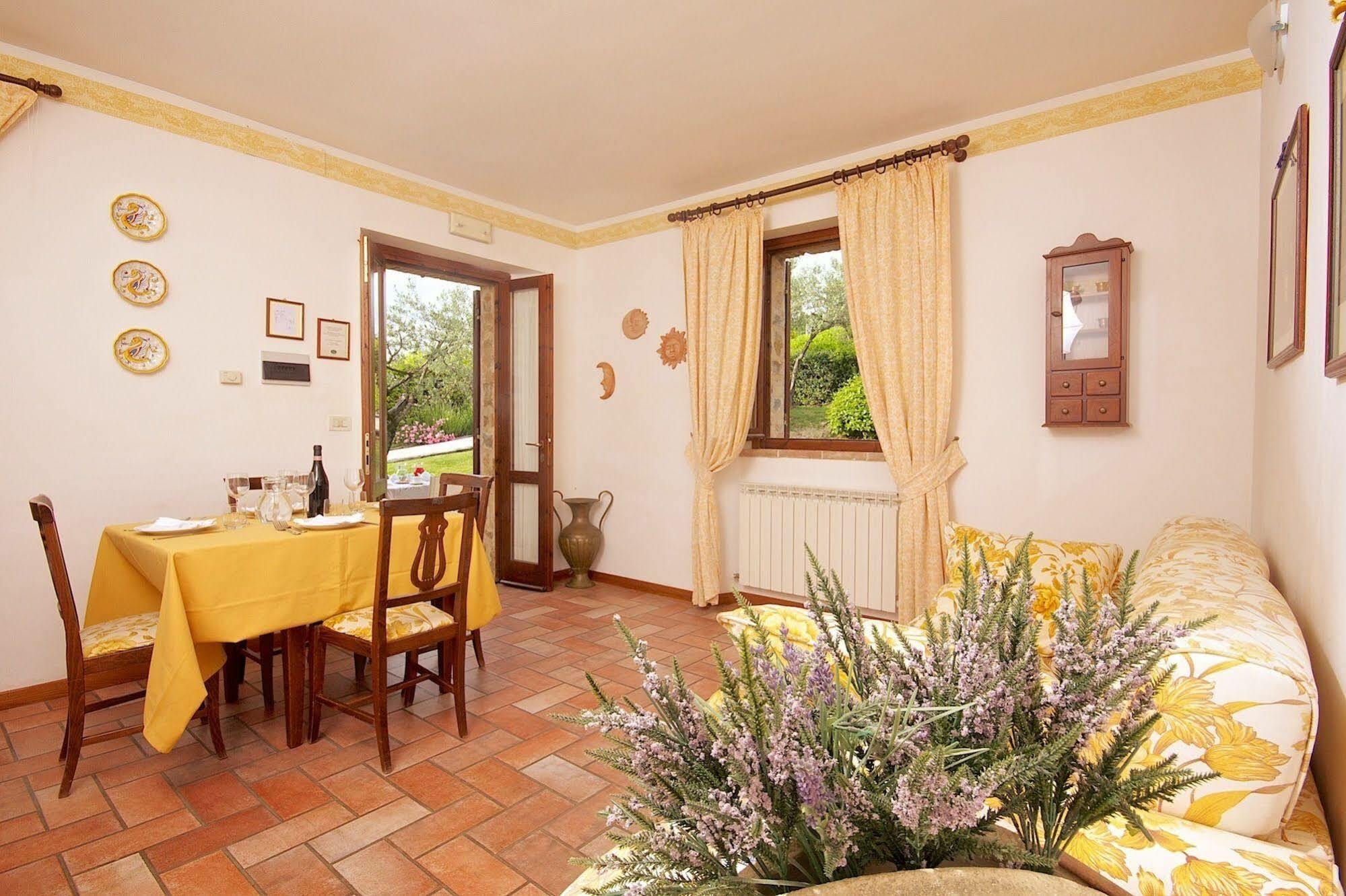 Agriturismo Le Colombe Asyż Zewnętrze zdjęcie